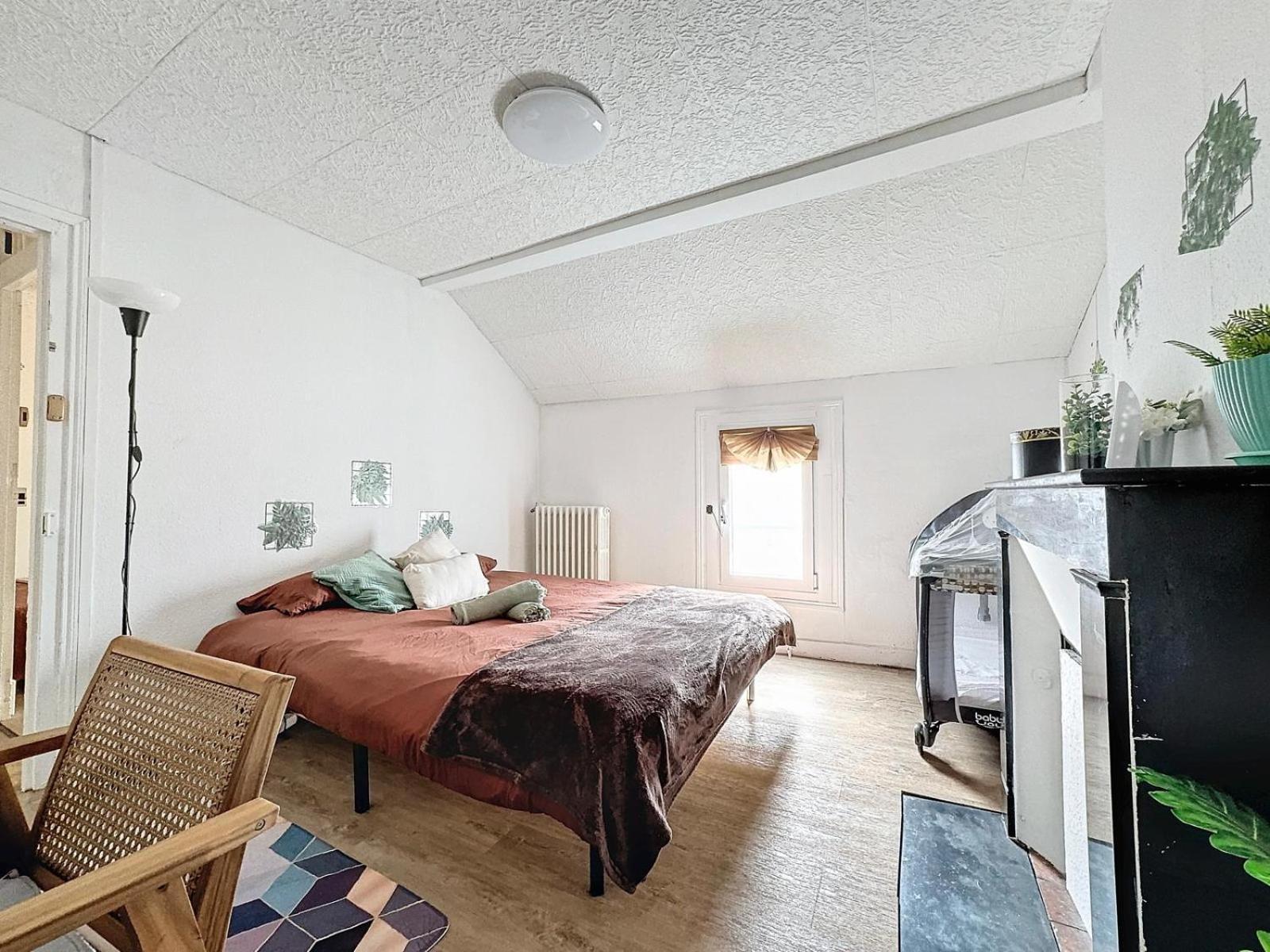 A1 Champagne Residence - 200 M2 14 Personnes 2 Toilets 4 Showers - Hyper Centre - Chalons En Champagne エクステリア 写真