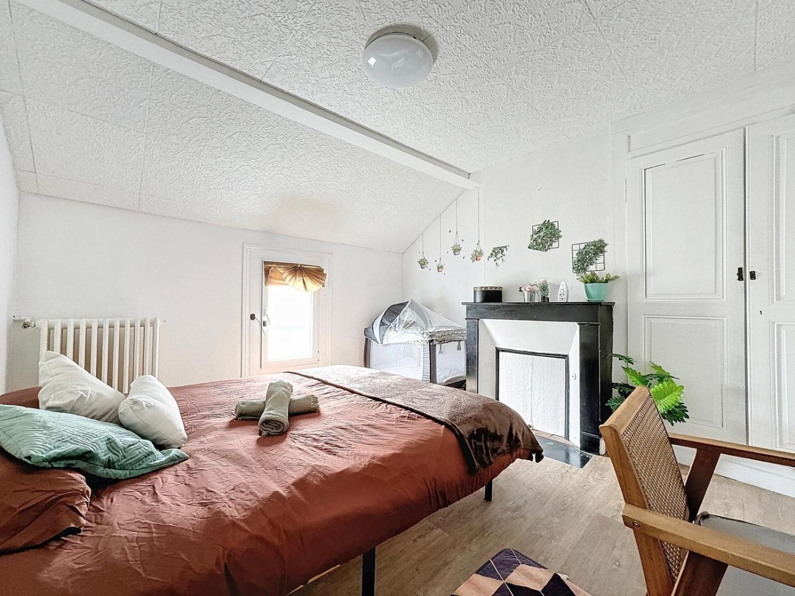 A1 Champagne Residence - 200 M2 14 Personnes 2 Toilets 4 Showers - Hyper Centre - Chalons En Champagne エクステリア 写真